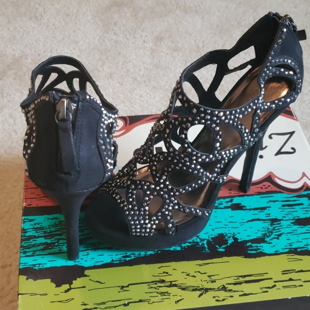 Open Toe Black High Heels w/ Rhinestones - Picture 3 of 5